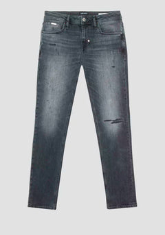 Jeans Ozzy Tapered Fit En Negro